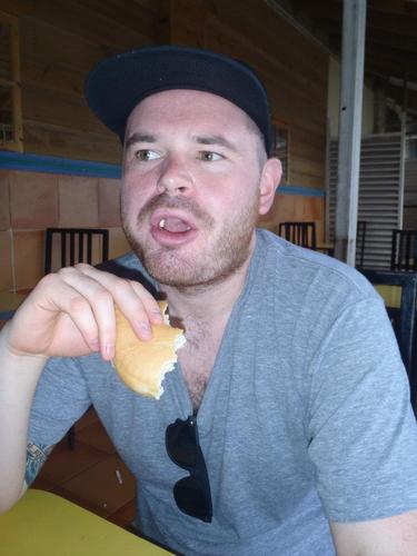 darren_pell's profile picture. gettin old. gettin boring.