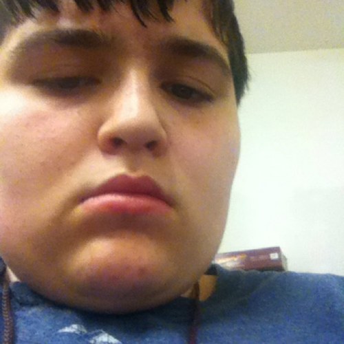 RKB5300's profile picture. Please do not follow this account its hacked and espicially don't whine 2 me when he sends his crap from my account follow @rbull_