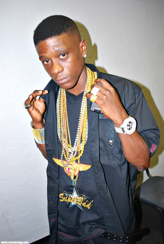 Lil Boosie's #1 suppporter!! Team Boosie!!this is just a fan page.we are not accoiated with Lil Boosie Follow if your a real supporter!