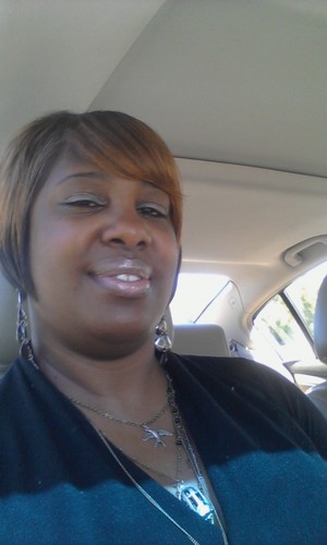 Don't let the pretty face fool ya I can handle my own. I'm so prissy..Gotta Love it! Follow me and I will follow back! # I keeps it Drama free#. Team Pisces...