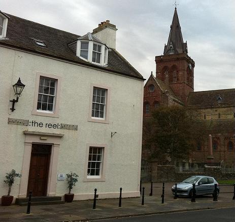 ReelOrkneyTwtup's profile picture. What is a #tweetup , but a meeting of people who tweet? #ReelOrkneyTweetup