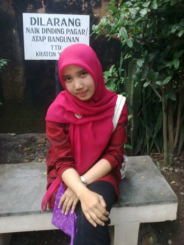 RmaMasruroh's profile picture. 