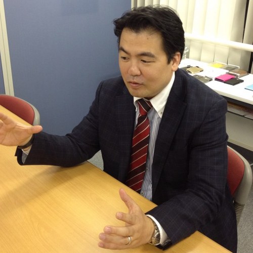 【ECサイト・小売店の仕入れに革命を!】株式会社アッシー社長の芦田です。ECサイトで家電製品や雑貨品の卸売を行っています。兵庫県篠山市出身で、東洋大学経営学部を卒業しました。趣味はサッカー、読書、ビジネスに取り組むこと。 #GRIPTOK の 日本正規販売代理店 ▶︎▶︎ https://t.co/bnwTmTA7Tz