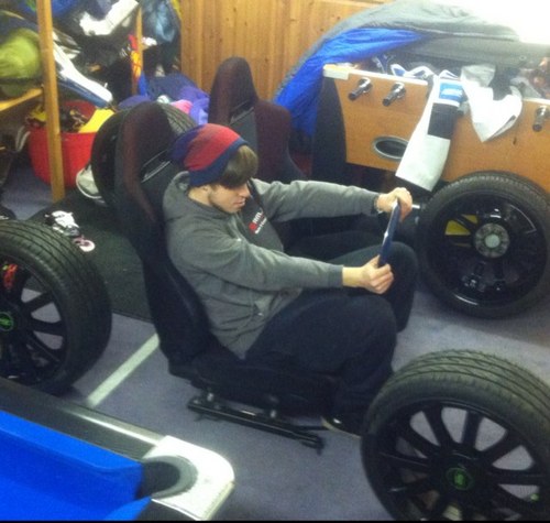 harrypallett's profile picture. 