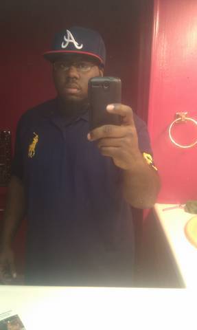 I'm a hard working man, I'm a nice guy don't take my kindness for weakness. I'm a very honest man, keeps it real. Cant take females who only want money period!