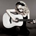 Emma - @CocoLloydNews - Twitter