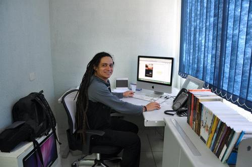 Bragraf's profile picture. Profissional da área de ARTES VISUAIS, interesses profissionais e contatos...graffiti, fotos, tatuagens e artes em geral.