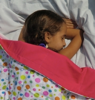 sensorygallery's profile picture. Operated by an Occupational Therapist & Special Education Teacher, The Sensory Gallery produces 100% organic cotton weighted sensory blankets.