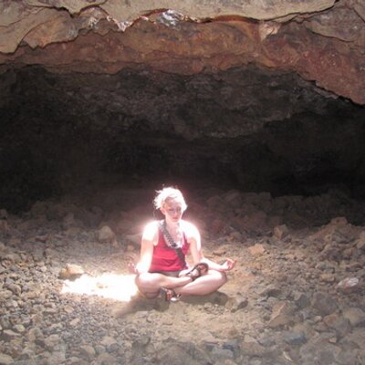 Profile Picture of Laura Evan Welch (@lwelch7) on Twitter