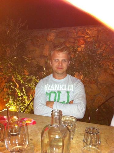 jack019's profile picture. 