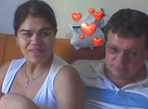 eu sou trabalhadora honesta e tenho uma familia linda amo meu marido amo a deus amo tudo que me faz feliz