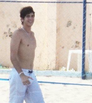 Jogador de futebool , ;) 17 anos, meia-atacante, atualmente no Sport Club do Recife na categoria sub 17