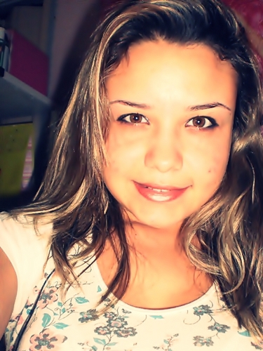 Estudante de Biocombustíveis do @IFRN_ e de Biotecnologia pela UFERSA, CorinthianaRoxa, filha do @toinhoffilho, Evangélica, Apodiense, 19 anos ;*