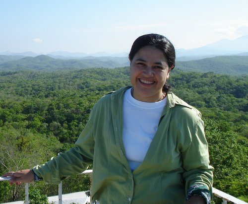 Bióloga, educadora ambiental, ornitolóloga, consultora en sustentabilidad