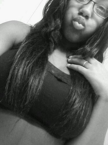 (^_^) I L O V E Twitter, Follow My Sexy Ass Cousin @ShaijaaCarter My Sister @NeshalulButt My Fav Cousin @KissingQuepid And My Baby @TinkaaBabe