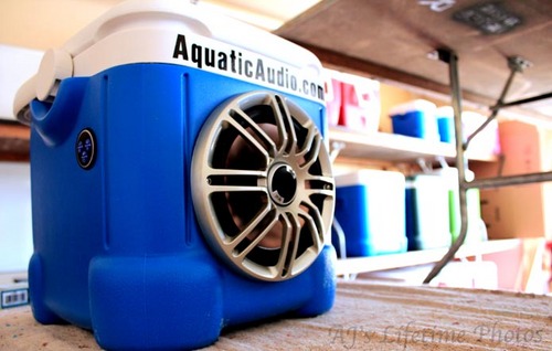 AquaticAudio's profile picture. http://t.co/aicxGwj5AX is dedicated to bringing our customers a fun, convenient way to bring your favorite music with you.