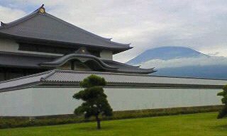 新たに宜しくお願い致します(_ _*)
