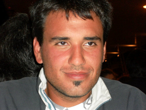 poyatosnicolas's profile picture. Enfermo hincha de Newell's Old Boys. No fabrico ni vendo humo.