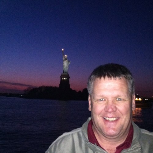 YpsiVan's profile picture. 