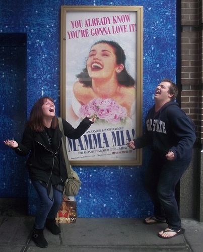 KatelynLeets's profile picture. obsessed with purple, posters, and music