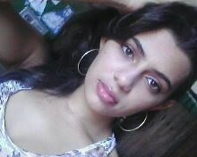 linda,morena alta,cabelos compridos,e santista