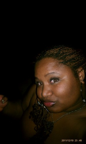 From Wilmington Nc but lives in Atlanta Ga...... Loves @TreySongz...... Seen him live 3/08/12.... wonderful day #TeamTreySongz
