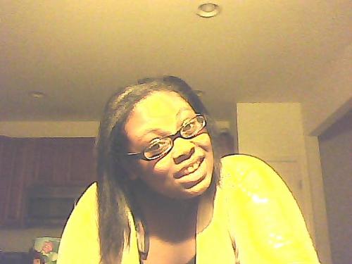 I am a cool person! If u are a cool person then we will become great friends! Hahahahahahaha! I luv mindless behavior and softball and football!