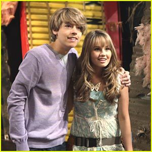 Hey! I am Bailey! I'm in love with Cody. I can't live without him. I love you so much Cody. (ROLEPLAY)