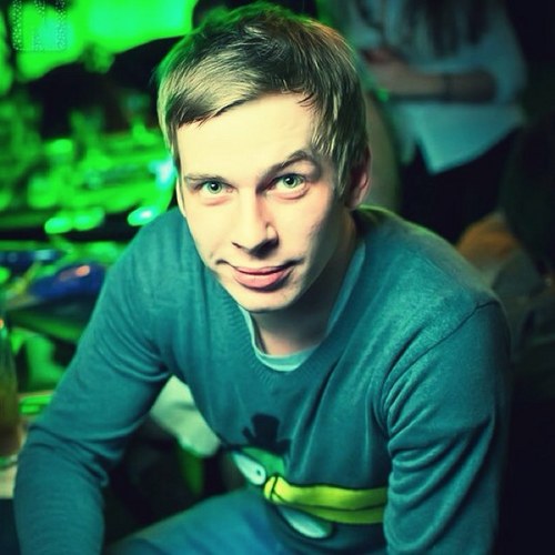 sirozhadejau's profile picture. 