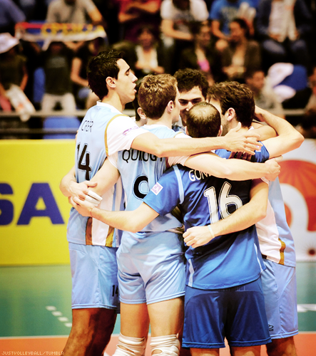 Twitter dedicado a la Seleccion Argentina de Voley #voleylovers