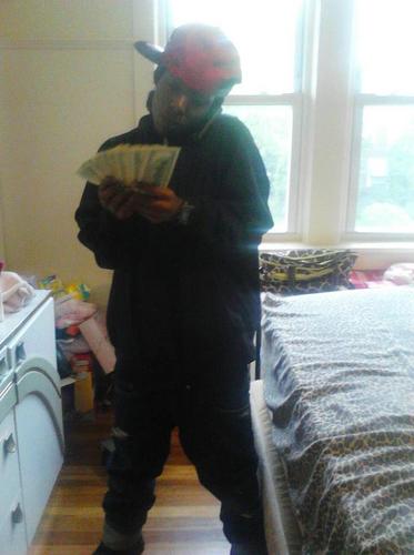 free_kidd74's profile picture. #DawgLife Or Yo Life,Rich thoughts & a wealthy tongue We Premature Billionaires ! $$$ -LilNikeShyt