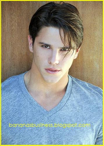 gislannyalencar's profile picture. lionete95@hotmail.com