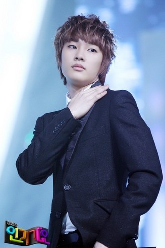 안녕하세요~보이프렌드에 이정민봇입니다!!!잘부탁드립니다!!!!