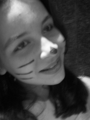' entre idas e vindas me resumo feliz.. entre altos e baixos me resumo equilibrada..' :}