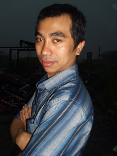 BangMunif's profile picture. sederhana