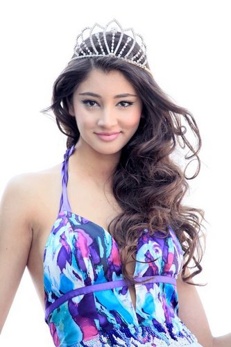 MissMisterAL's profile picture. Konkursi i parë i bukurisë në Shqipëri, Miss & Mister Albania, ka hyrë në vitin e njëzetë të organizimit, duke tentuar një revolucion në mendësinë e eksplorimit