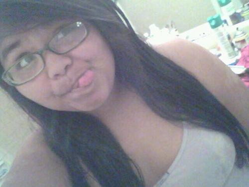 FillyzAGee's profile picture. YOLO Typee Of Person  3 
#Ymcmb #Yolo #In Love