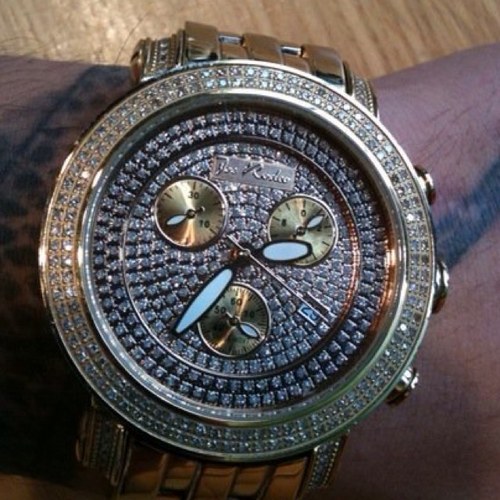 Tmoney42069420's profile picture. 