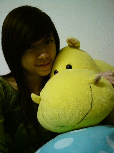 Smile! God's there4u!
CivilEngineer | UH | Karunian | GKK |
14, soto, tea, iceCream lover | green tea & blueberry cheesecake r the best..=9