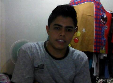 EdwardKike18's profile picture. 