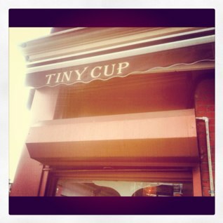 Coffeeshop/local gathering spot in the of Bedstuy serving organic coffee, light fare, vegetarian:vegan yummies.