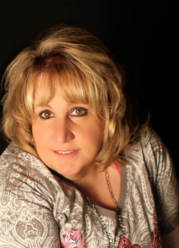 lovelydayphotos's profile picture. Blessed wife, mom, foster parent, friend, photographer & animal lover offering custom styled portrait & location photography for Seniors, Children & Families.