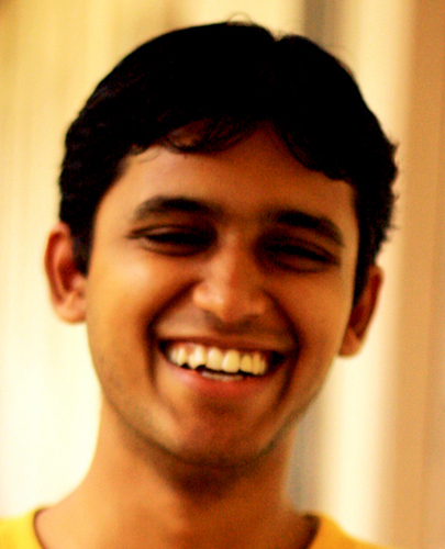 Interested in designing and web. An educationalist deep down in the heart. Love books.
