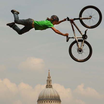 Un Twitter qui réuni les fans de BMX ! :) Enjoy ! ^^