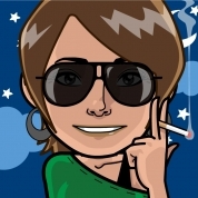 julianadz's profile picture. 