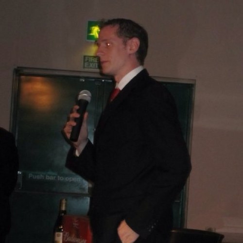 Director, Product Development for @mrisoftware. A keen techy with a love for football and obstacle course racing.