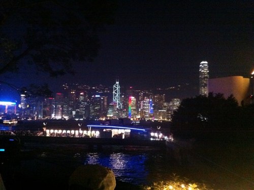 doluxmarketing's profile picture. 