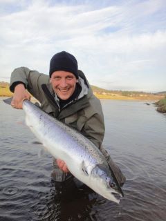This the Twitter acount for the Ballogie beats.follow the day to day events on the river Dee