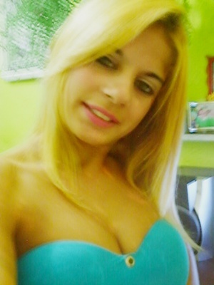 '- Seu fracasso me fortalece e sua inveja não me intimida!!! http://t.co/LfuySDCUgS