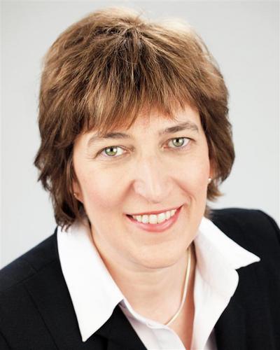 IT Programme Manager designing IT strategy and implementing large IT systems for the Higher Education sector.